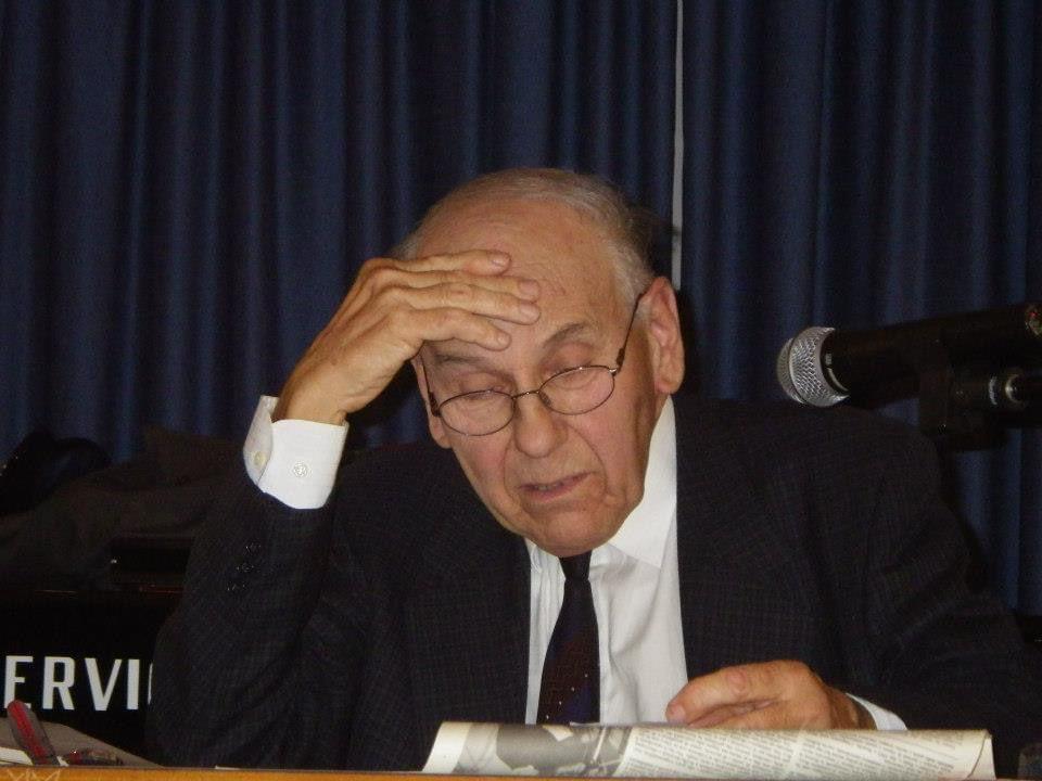 Copertina per Il Caso Ronchi e le storie della Resistenza, addio al professor Alfio Perco